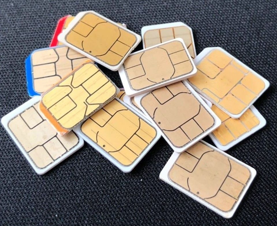 Мошенники орудуют под прикрытием "серых" сим-карт: как защитить себя от обмана