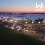 Мотоциклист попал под фуру у Чкаловской лестницы