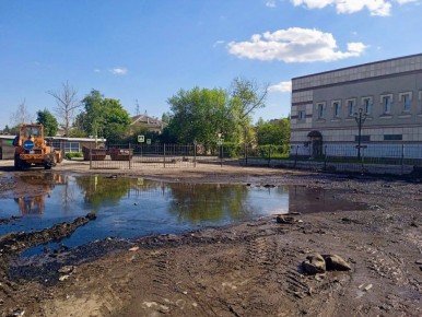 В администрации Канавинского района рассказали, что все шины с улицы Электровозной вывезли на завод по переработке