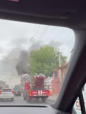 Крупный пожар на Большой Покровской, 62