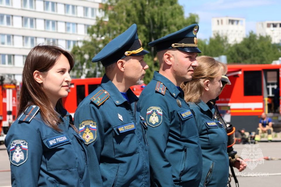 10 человек спасены, около полусотни – эвакуированы
