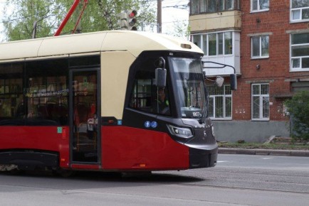    8   11 