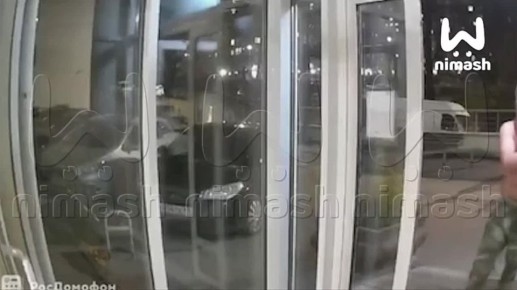 "ОУЗАГРКЛМИ! ЩАГНЙРЛ…". Снорки атаковали многоэтажку на Горной в Нижнем Новгороде