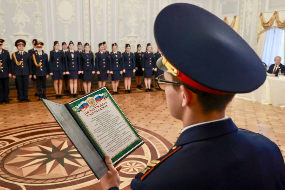 Юрий Шалабаев: Юные патриоты с горящими глазами, полные надежд и увлеченные своим делом — такими я в очередной раз увидел молодых следователей и кадет профильных классов гимназии №2, которые торжественно приняли первую...