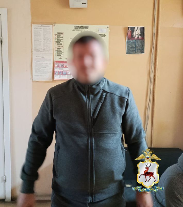 Двое нижегородцев, хранивших мефедрон, задержаны полицейскими