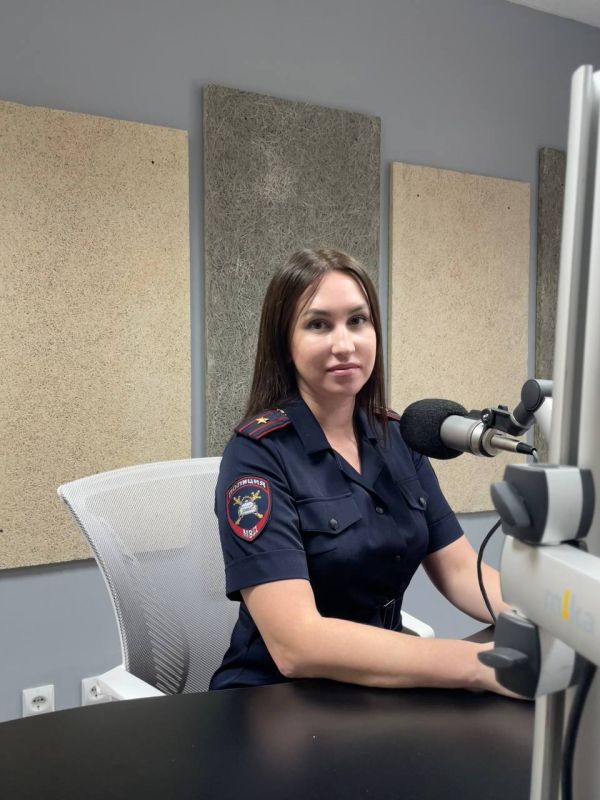 Сотрудники Управления Госавтоинспекции в рамках реализации Федерального проекта "Безопасность дорожного движения" продолжают принимать участие в радиопрограммах, посвящённых актуальным вопросам безопасности дорожного...