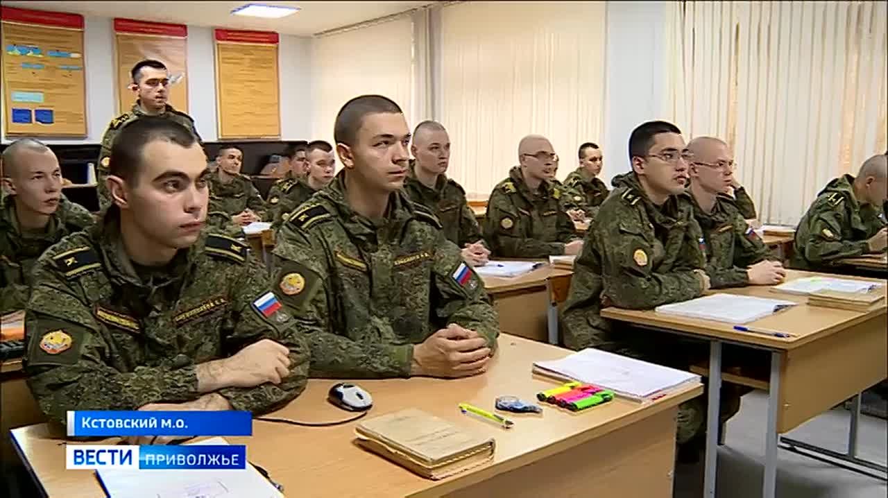 Будущих офицеров Инженерных войск впервые в России начали обучать управлению подразделениями, где применяются беспилотники