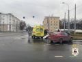 В Нижнем Новгороде днем 26 октября произошло ДТП с участием машины скорой помощи на площади Лядова
