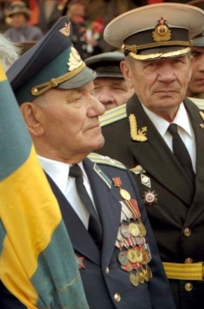 Друзья, мы обращаемся к вам за помощью