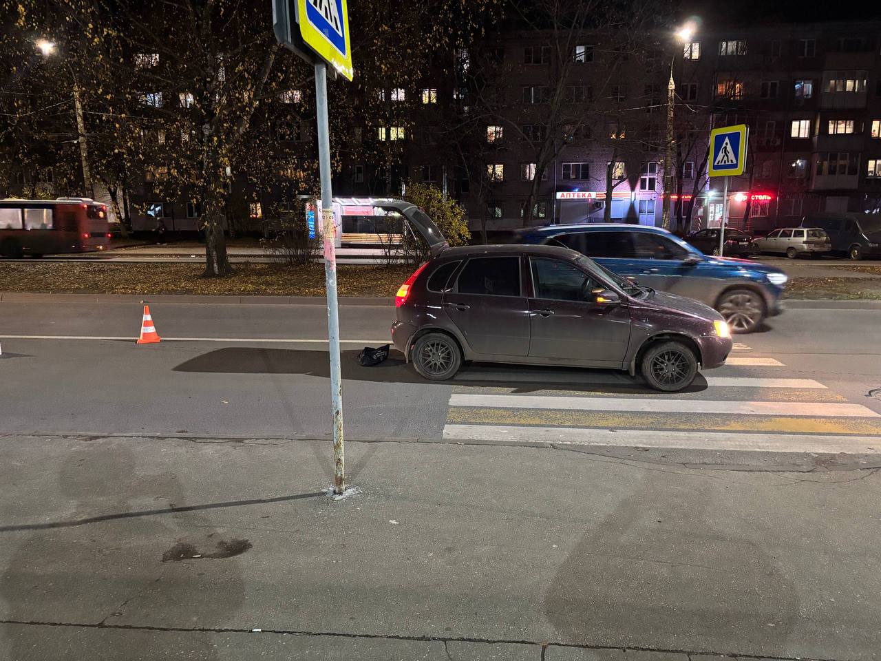 За минувшие сутки 27 октября 2025 года на территории Нижегородской области произошло 8 ДТП с пострадавшими, в которых 1 человек погиб, 7 получили травмы За минувшие сутки 27 октября 2025 года на территории Нижегородской области произошло 8 ДТП с пострадавшими, в которых 1 человек погиб, 7 получили травмы