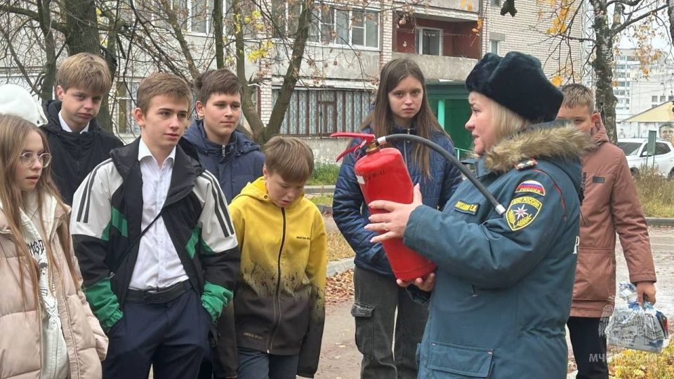 С огнетушителем – на «ты»!