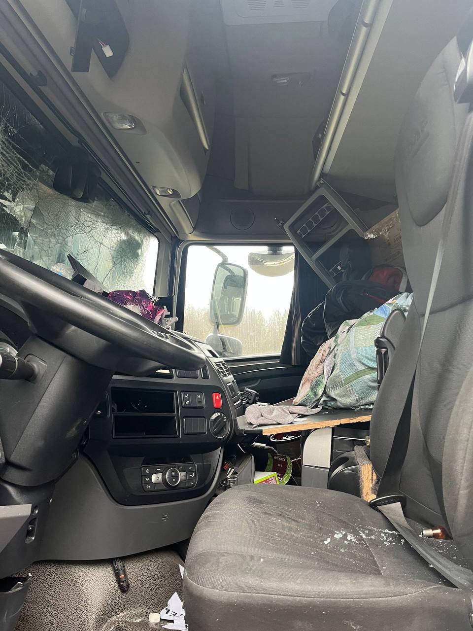 За минувшие сутки 28 октября 2025 года на территории Нижегородской области произошло 16 ДТП с пострадавшими, в которых 1 человек погиб, 20 получили травмы, 2 из них несовершеннолетние За минувшие сутки 28 октября 2025 года на территории Нижегородской области произошло 16 ДТП с пострадавшими, в которых 1 человек погиб, 20 получили травмы, 2 из них несовершеннолетние