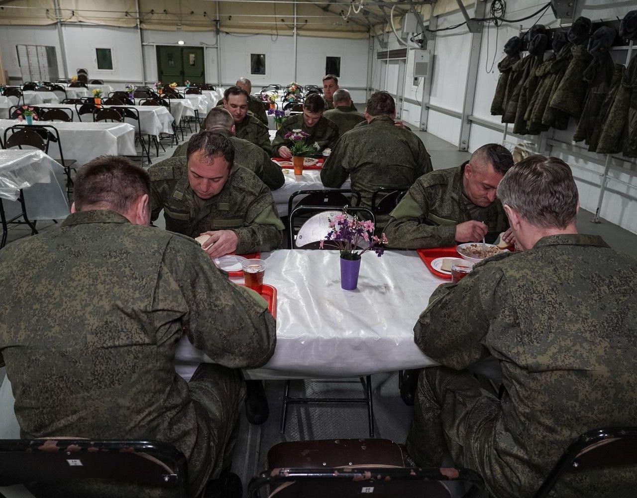 В Ярославской, Тамбовской и Нижегородской области уже стали набирать резервистов для охраны критических объектов инфраструктуры от дронов В Ярославской, Тамбовской и Нижегородской области уже стали набирать резервистов для охраны критических объектов инфраструктуры от дронов