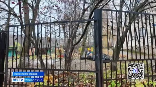 В начале месяца уже обращали свое внимание на проблемы с вывозом мусора в поселке Черепичном