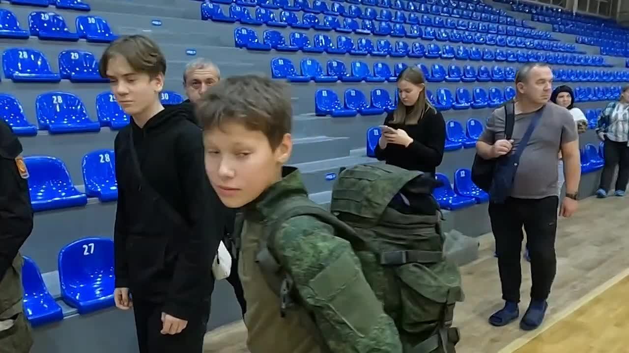 В ФОК «ОКА» Дзержинска прошла ознакомительная экскурсия для участников СВО и членов их семей