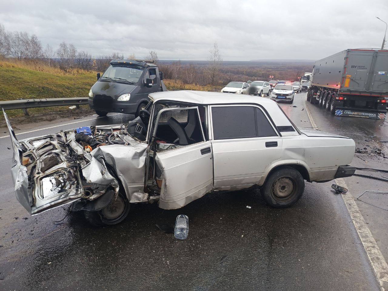 За минувшие сутки 28 октября 2025 года на территории Нижегородской области произошло 16 ДТП с пострадавшими, в которых 1 человек погиб, 20 получили травмы, 2 из них несовершеннолетние За минувшие сутки 28 октября 2025 года на территории Нижегородской области произошло 16 ДТП с пострадавшими, в которых 1 человек погиб, 20 получили травмы, 2 из них несовершеннолетние