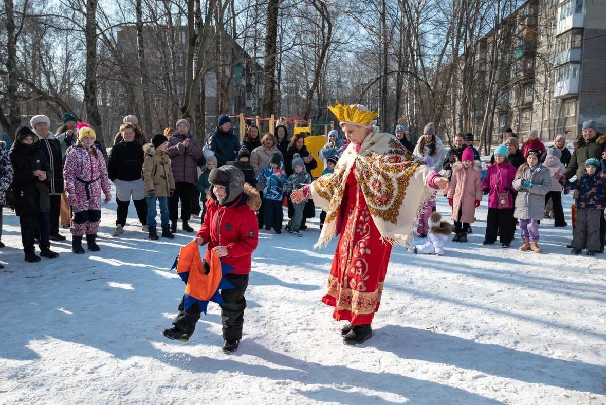 По приглашению Тюменской городской Думы принял участие в онлайн-совещании по вопросам работы органов территориального общественного самоуправления (ТОС) в муниципальных образованиях По приглашению Тюменской городской Думы принял участие в онлайн-совещании по вопросам работы органов территориального общественного самоуправления (ТОС) в муниципальных образованиях