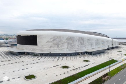 Строительство Ледовой арены близится к концу