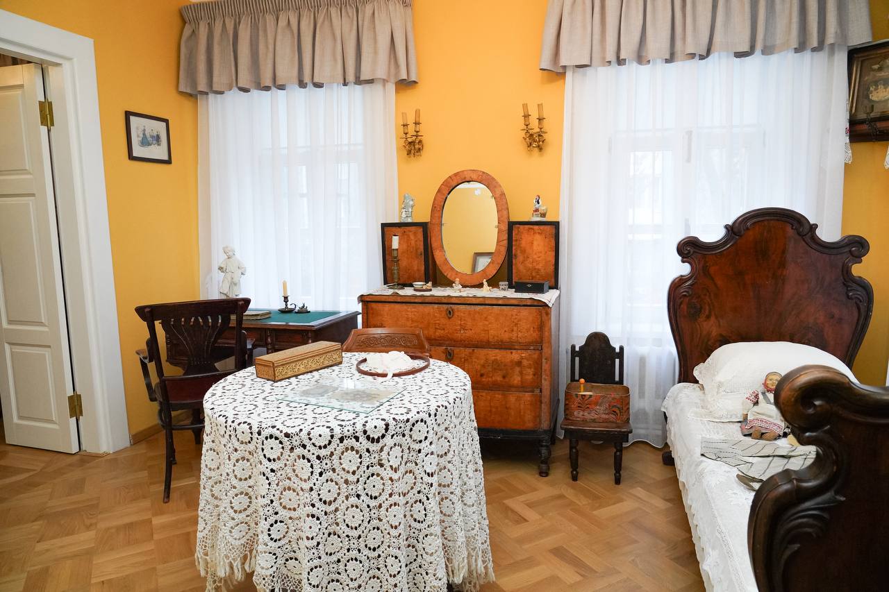 Юрий Шалабаев: При выборе досуга на предстоящие праздничные выходные запланируйте себе поход в музеи, библиотеки или планетарий Юрий Шалабаев: При выборе досуга на предстоящие праздничные выходные запланируйте себе поход в музеи, библиотеки или планетарий