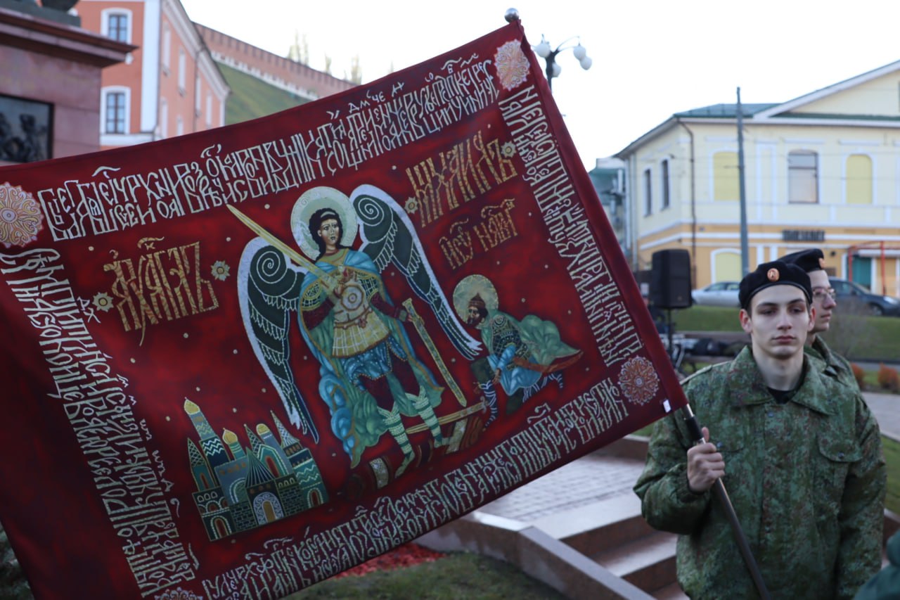 Евгений Чинцов: Участники акции «Алтарь Отечества» напоминают россиянам о силе сплоченности и важности сохранения традиций добрососедства Евгений Чинцов: Участники акции «Алтарь Отечества» напоминают россиянам о силе сплоченности и важности сохранения традиций добрососедства