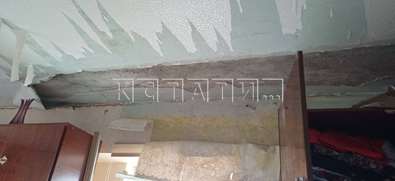 В ходе мониторинга средств массовой информации прокуратурой области выявлена публикация об обрушении потолочного перекрытия в квартире последнего этажа жилого многоквартирного дома № 123Б по ул. Ильинской в г. Нижнем... В ходе мониторинга средств массовой информации прокуратурой области выявлена публикация об обрушении потолочного перекрытия в квартире последнего этажа жилого многоквартирного дома № 123Б по ул. Ильинской в г. Нижнем...