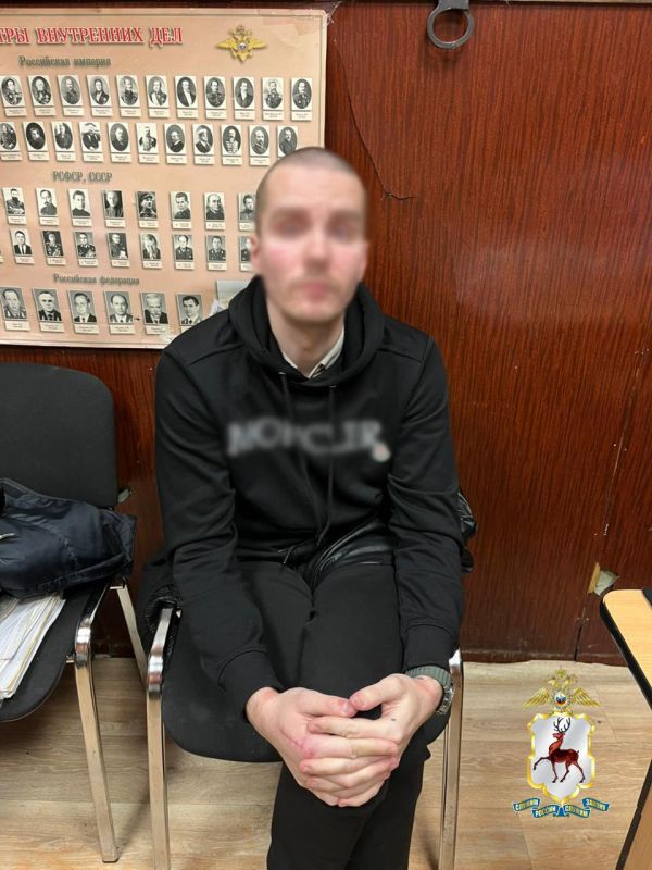 В Нижнем Новгороде сотрудники полиции задержали молодого мужчину с наркотическими средствами