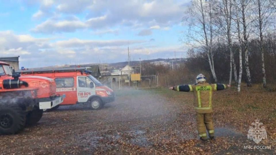 31 год на боевом посту!. В 118-ПСЧ Сергача особенный день – проводы на заслуженный отдых водителя пожарного автомобиля ! Коршунов Александр Николаевич посвятил службе в части более 31 года – с 30 апреля 1993 года он...