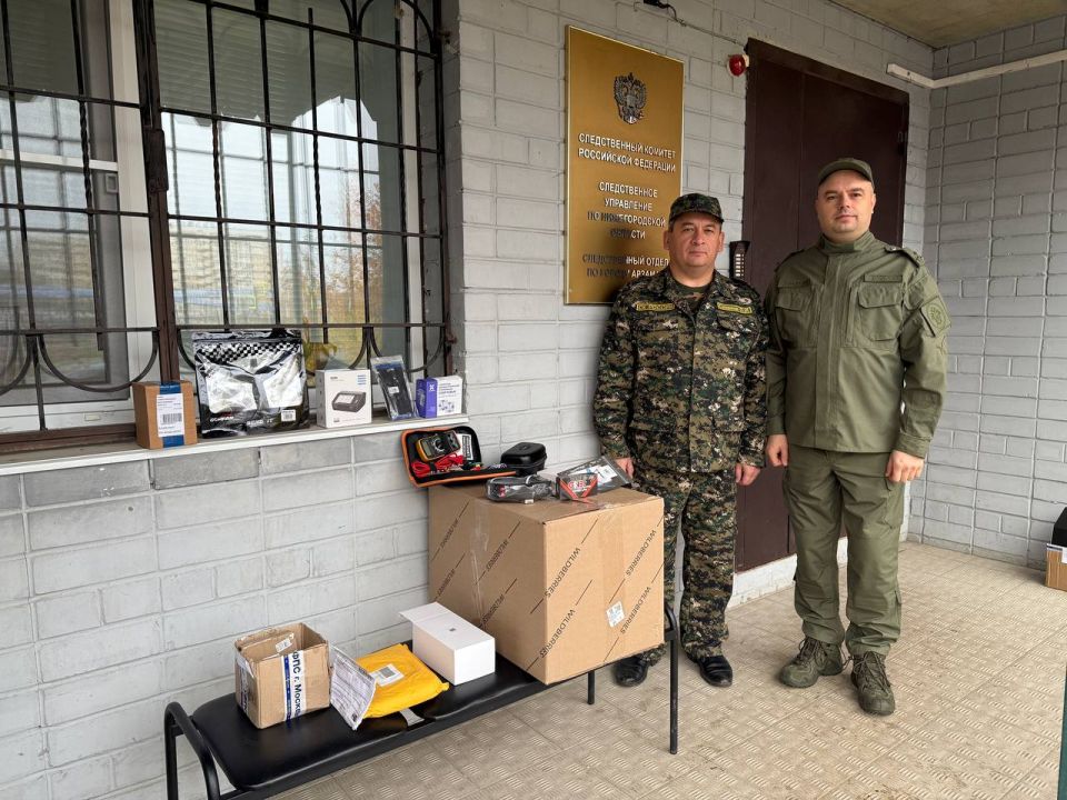 Сотрудники следственного управления направили гуманитарную помощь в зону СВО