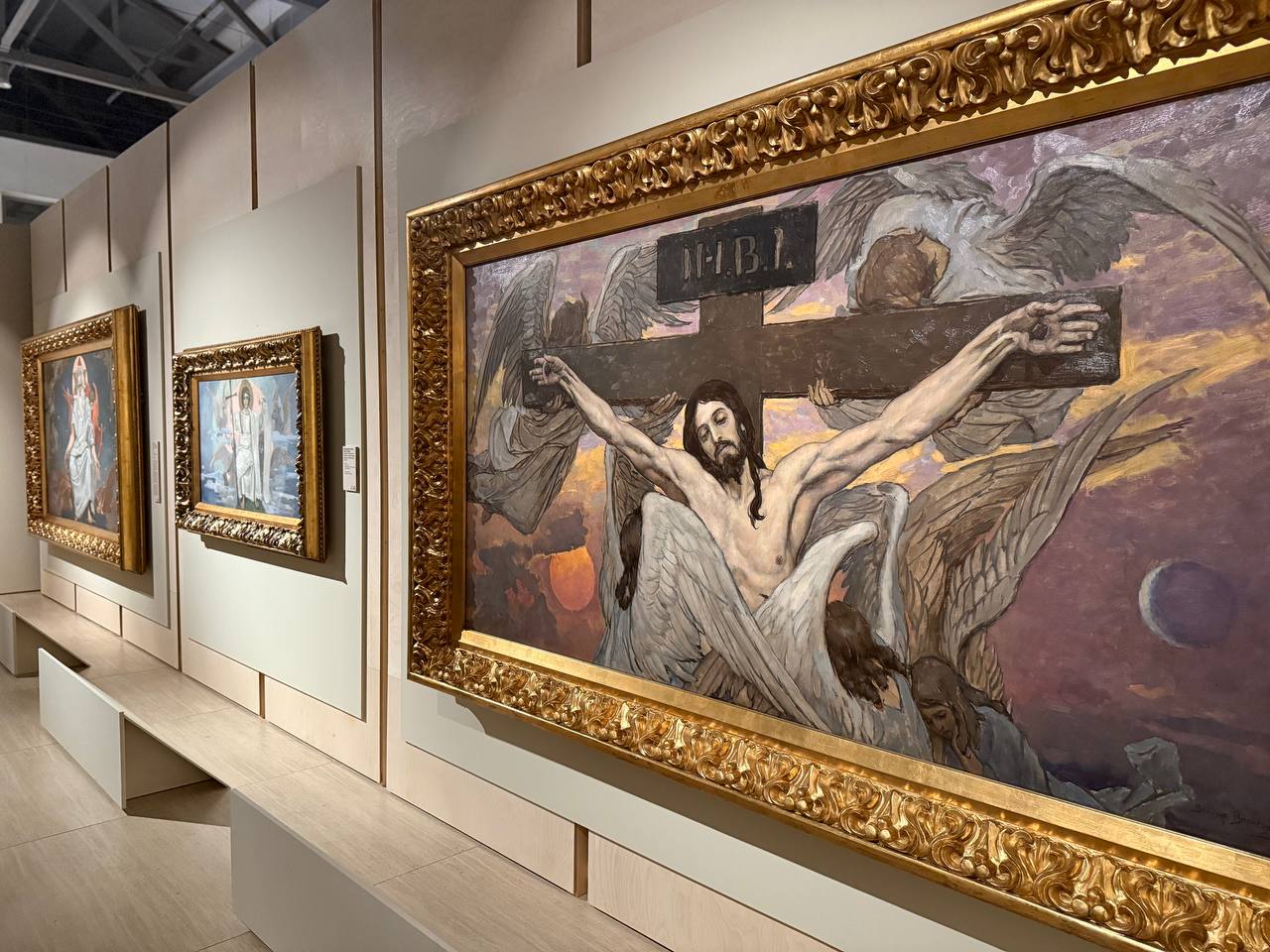 Юрий Шалабаев: Многие уже писали про уникальную выставку Виктора Васнецова «Радость праведных. Религиозная живопись и графика», открывшуюся в Манеже Юрий Шалабаев: Многие уже писали про уникальную выставку Виктора Васнецова «Радость праведных. Религиозная живопись и графика», открывшуюся в Манеже