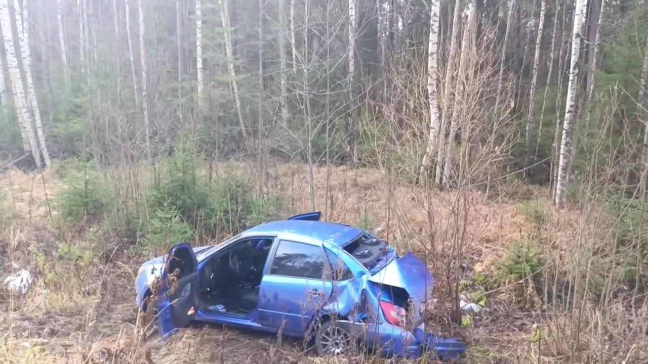 Водитель пострадал в аварии в Сокольском округе