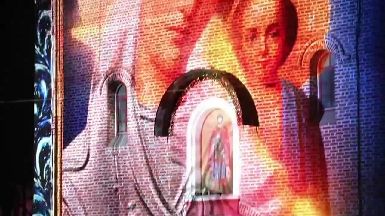 Видеопроекция в День народного единства украсила Дмитриевскую башню Нижегородского кремля