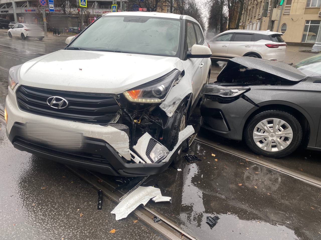 За минувшие сутки 4 ноября 2025 года на территории Нижегородской области произошло 4 ДТП с пострадавшими, в которых 5 человек получили травмы, 1 из них несовершеннолетний За минувшие сутки 4 ноября 2025 года на территории Нижегородской области произошло 4 ДТП с пострадавшими, в которых 5 человек получили травмы, 1 из них несовершеннолетний