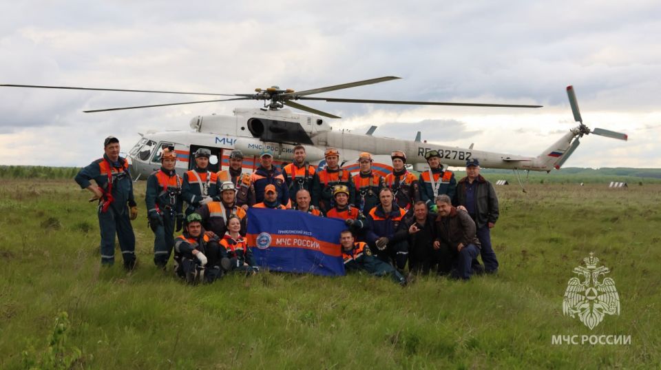 Доброе утро!. Врываемся в рабочие будни и желаем продуктивной недели! Пусть она пройдет безопасно! Твоя безопасность - твоя ответственность! @mchs52