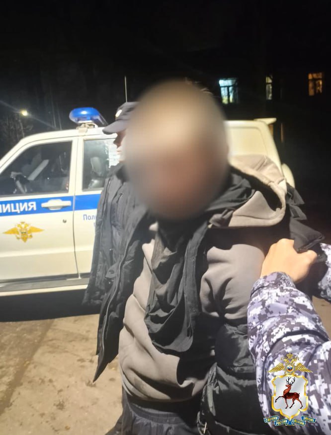 В Нижнем Новгороде полицейские по горячим следам задержали подозреваемого в совершении двух разбоев В Нижнем Новгороде полицейские по горячим следам задержали подозреваемого в совершении двух разбоев