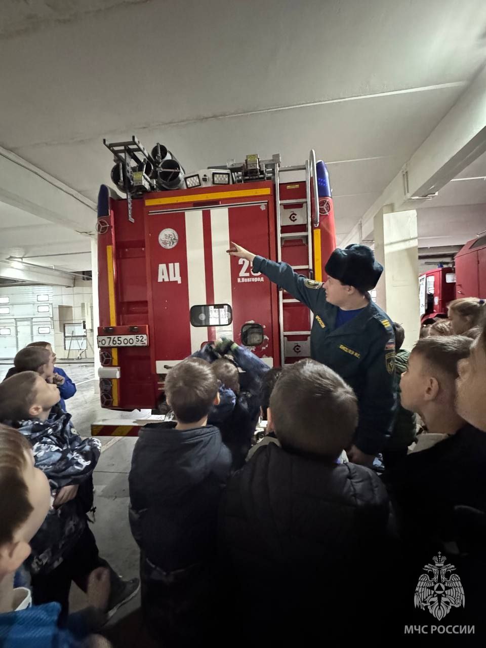 Юные спасатели в гостях у героев: 3-й класс школы №93 посетил 25-ю ПСЧ! Юные спасатели в гостях у героев: 3-й класс школы №93 посетил 25-ю ПСЧ!