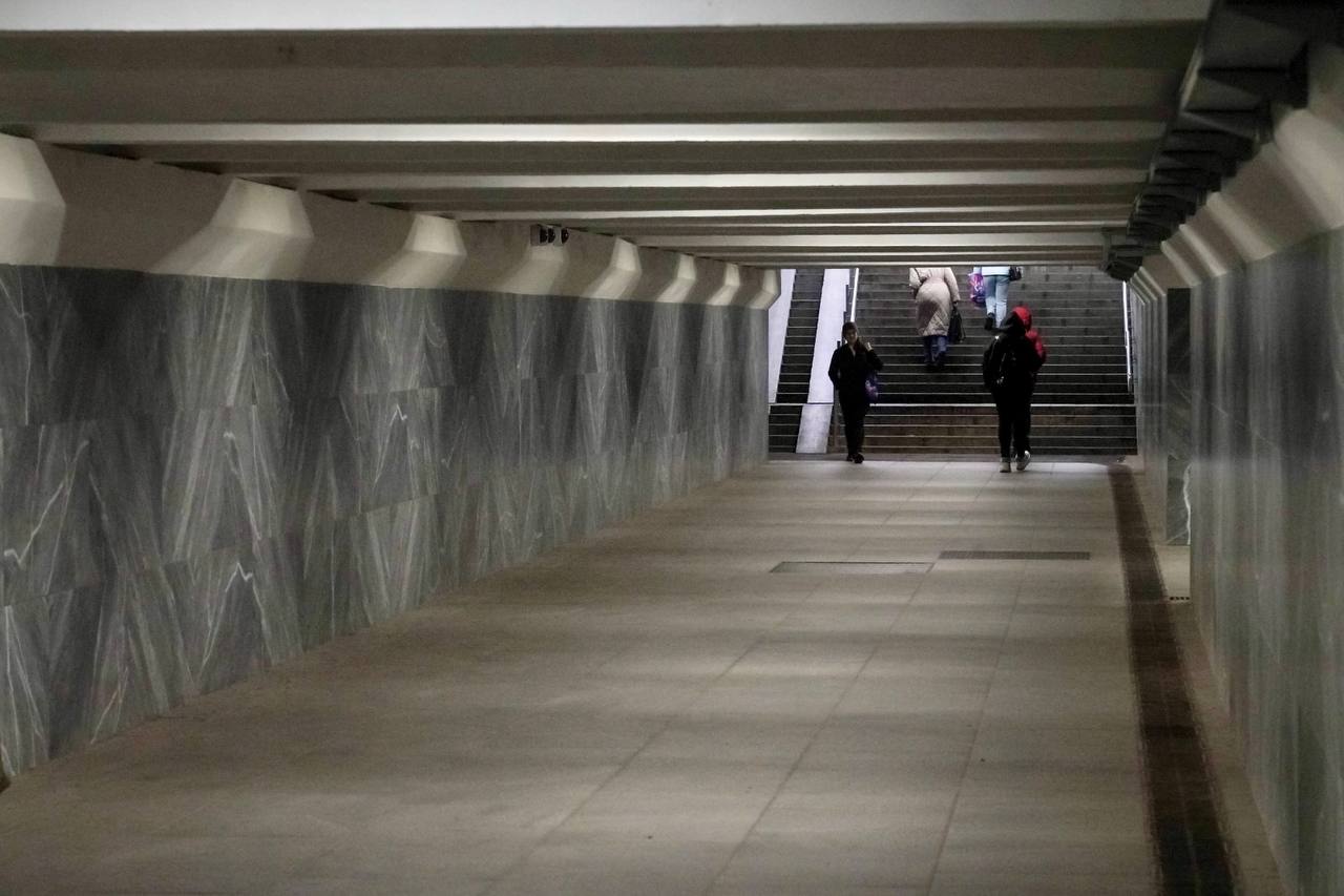 Юрий Шалабаев: Без малого почти 100 новых камер видеонаблюдения установили в самых проходимых пешеходных переходах Советского района: подземных - у Дворца спорта, на пл. Лядова со стороны ул. Белинского и со стороны ул.... Юрий Шалабаев: Без малого почти 100 новых камер видеонаблюдения установили в самых проходимых пешеходных переходах Советского района: подземных - у Дворца спорта, на пл. Лядова со стороны ул. Белинского и со стороны ул....