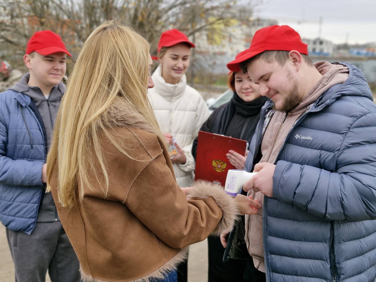 Госавтоинспекторы и студенты-медики на страже здоровья водителей на дорогах Арзамаса Нижегородской области Госавтоинспекторы и студенты-медики на страже здоровья водителей на дорогах Арзамаса Нижегородской области