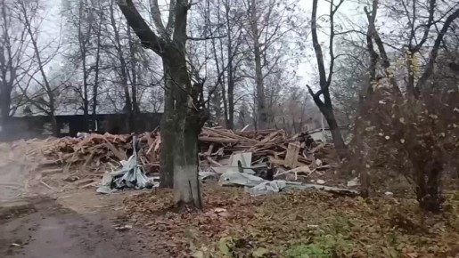 Снос очередного дома в историческом квартале, рядом с Красным Просвещенцем