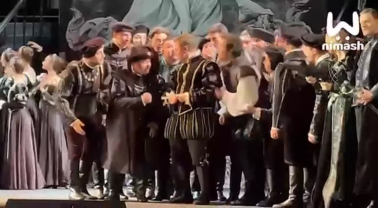 Ni Mash сегодня очень культурный