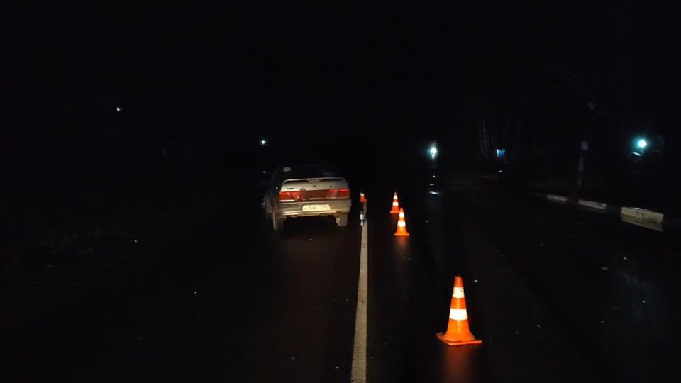 В Лысковском округе легковушка сбила женщину, шедшую по дороге ночью в наушниках