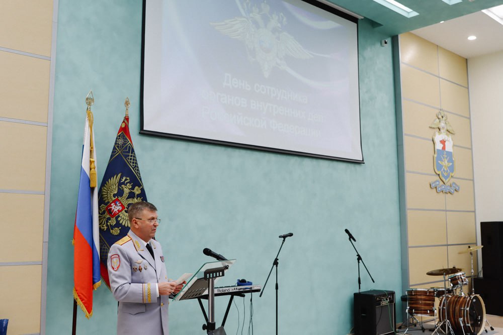В УТ МВД России по ПФО состоялось торжественное собрание, посвященное Дню сотрудника органов внутренних дел В УТ МВД России по ПФО состоялось торжественное собрание, посвященное Дню сотрудника органов внутренних дел