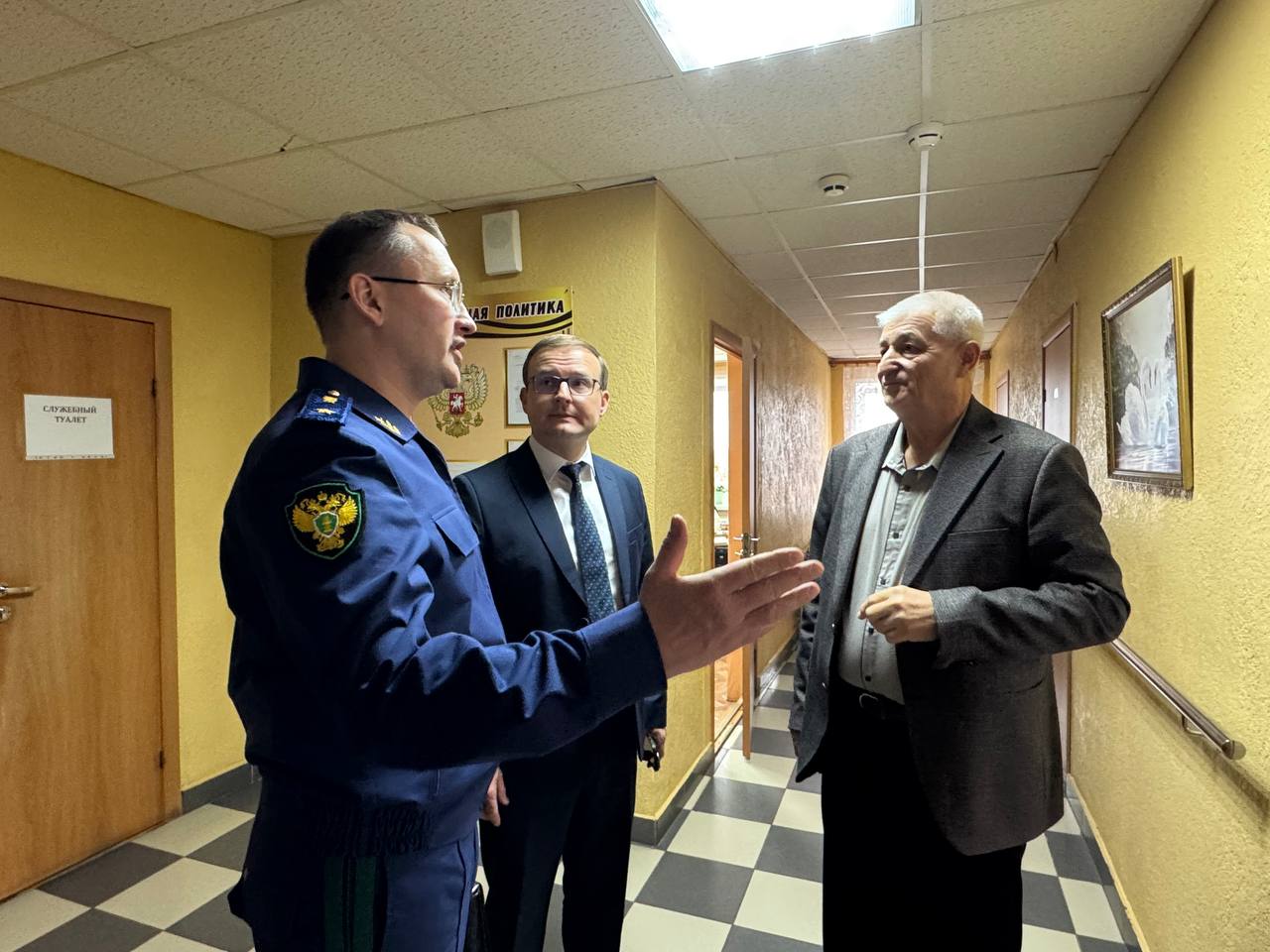 Сегодня прокурор области Андрей Травкин провел прием населения Спасского муниципального округа Сегодня прокурор области Андрей Травкин провел прием населения Спасского муниципального округа