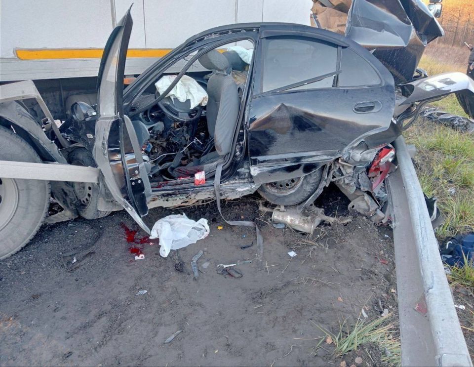 За минувшие сутки 11 ноября 2025 года на территории Нижегородской области произошло 12 ДТП с пострадавшими, в которых 1 человек погиб, 11 получили травмы, 4 из них несовершеннолетние