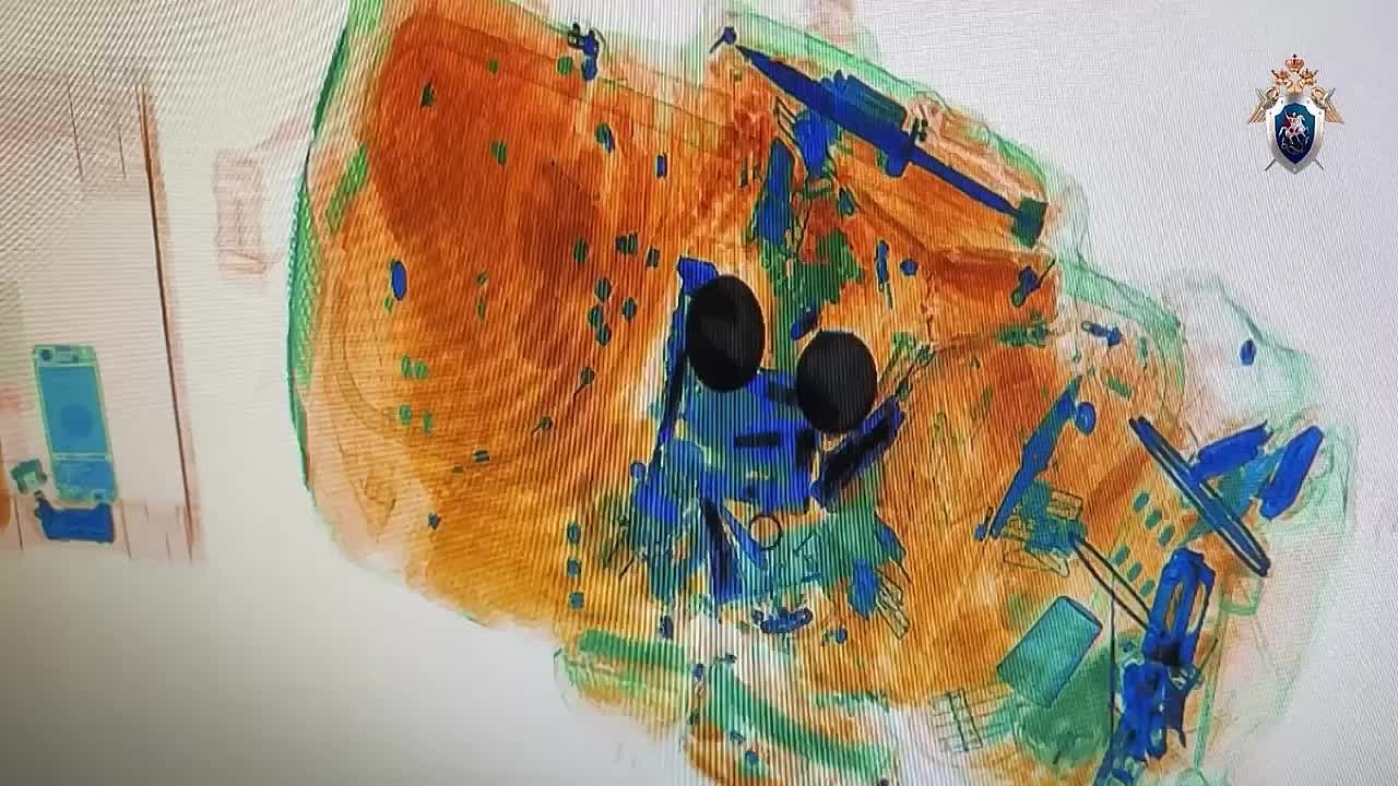 Нижегородский полицейский аэропорта незаконно конфисковал нож у пассажира и пригрозил ему уголовным делом