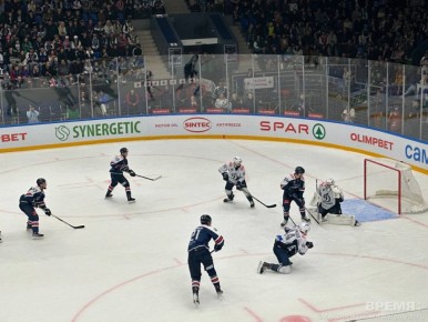 ХК «Торпедо» на домашнем льду обыграл «Сочи»