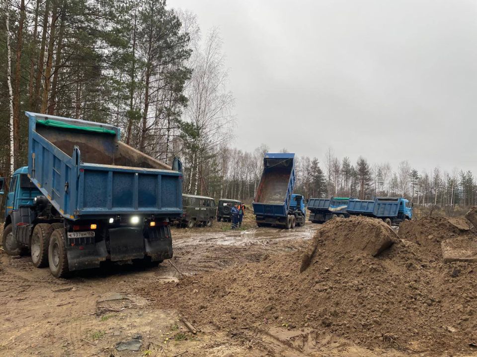 В Нижнем Новгороде на Московском шоссе локализовали пожар на несанкционированной свалке