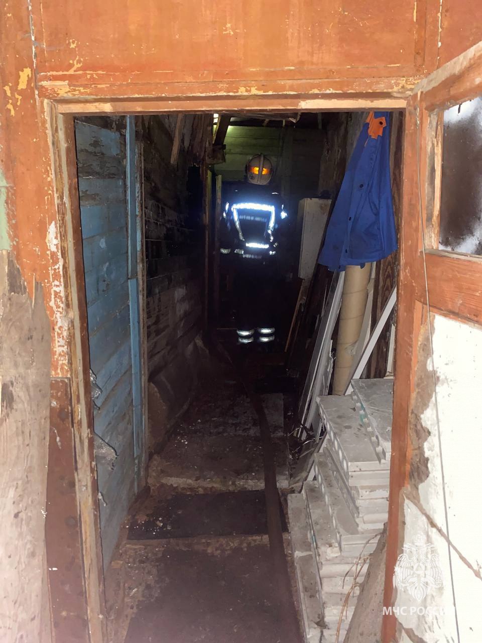 Трагический пожар. Сегодня ночью сотрудники МЧС России ликвидировали возгорание в квартире на улице Мызинская в Нижнем Новгороде Трагический пожар. Сегодня ночью сотрудники МЧС России ликвидировали возгорание в квартире на улице Мызинская в Нижнем Новгороде