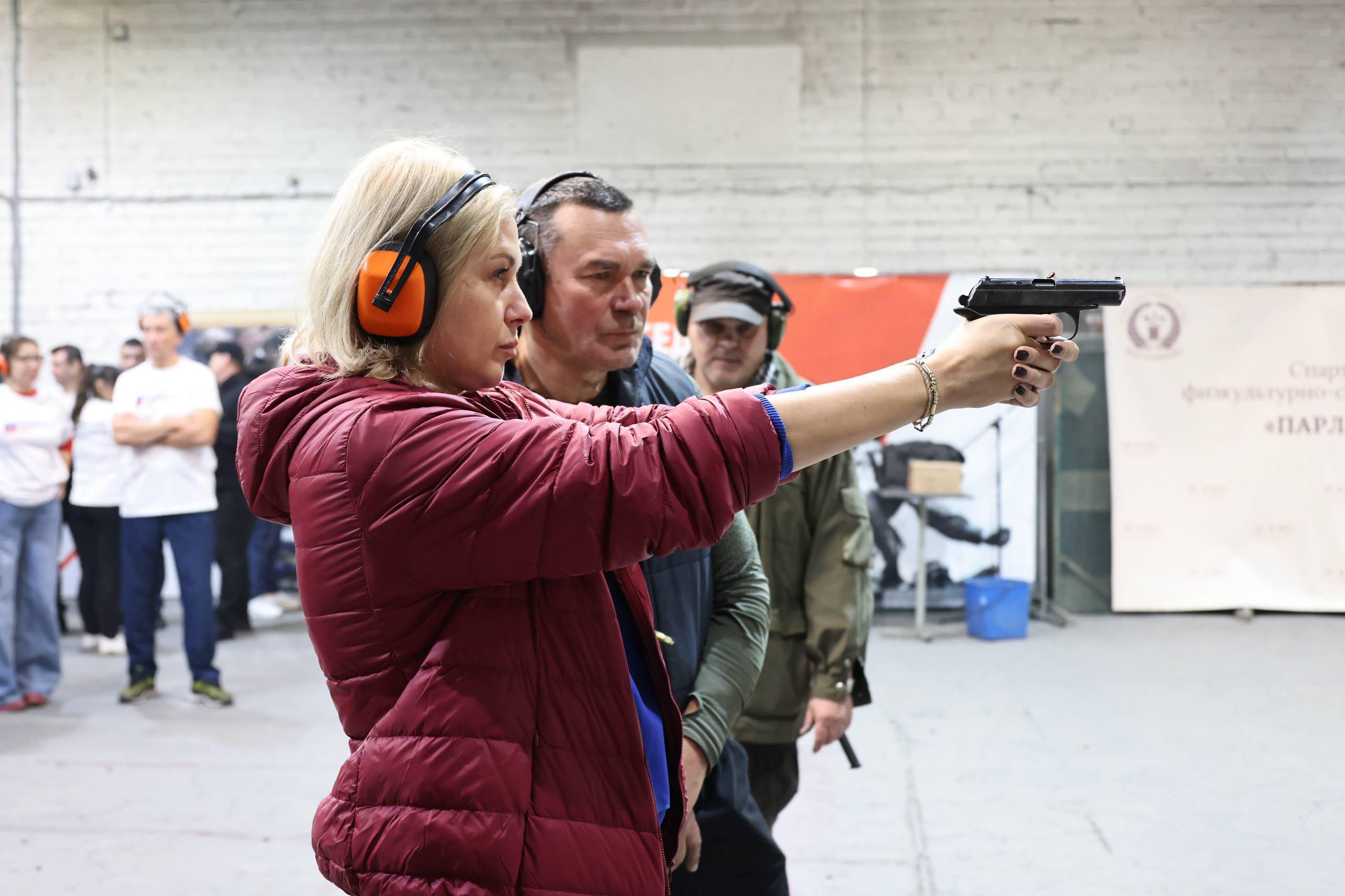 Каждый законодатель должен быть как снайпер, чтобы каждый закон попадал в «десятку»! Каждый законодатель должен быть как снайпер, чтобы каждый закон попадал в «десятку»!