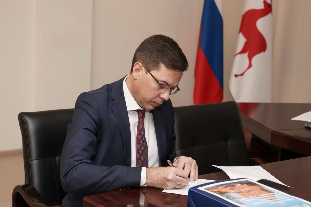 Юрий Шалабаев: Сегодня внесли в городскую Думу проект бюджета 2026-2028 годы