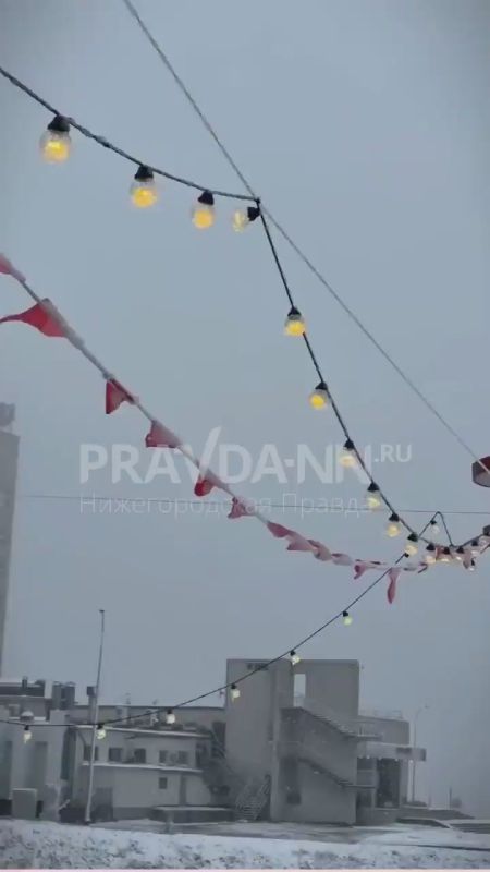 В Нижнем сегодня снежки, снеговики и счастливые от мысли о наступлении зимушки-зимы жители